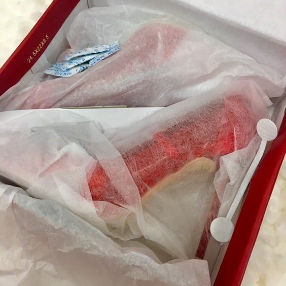 Dorothy Heels - Picture 6 of 6